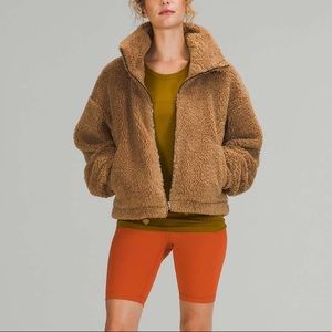 NWT Lululemon Cinchable Fleece Zip-Up